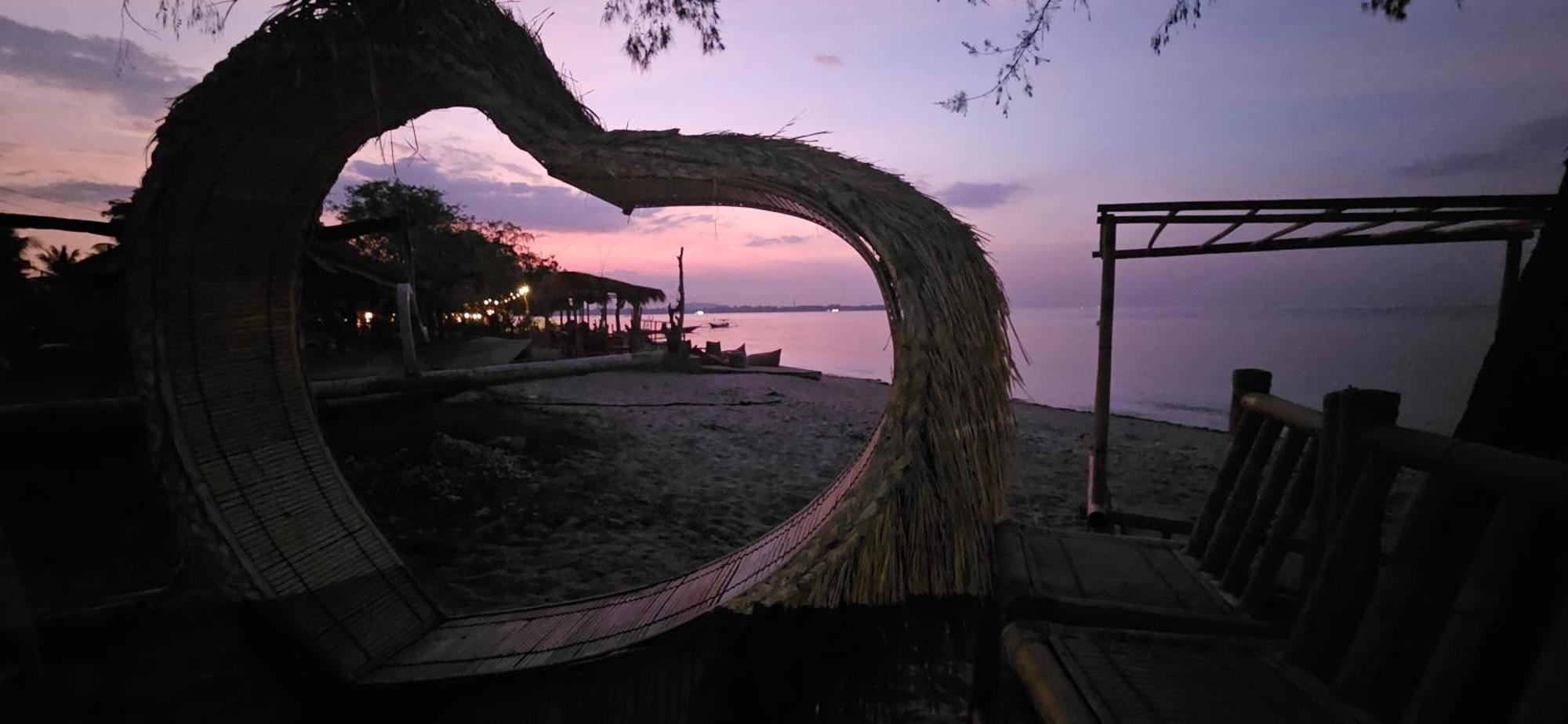 Purple Beach - Maithelia - Gili Air Dış mekan fotoğraf